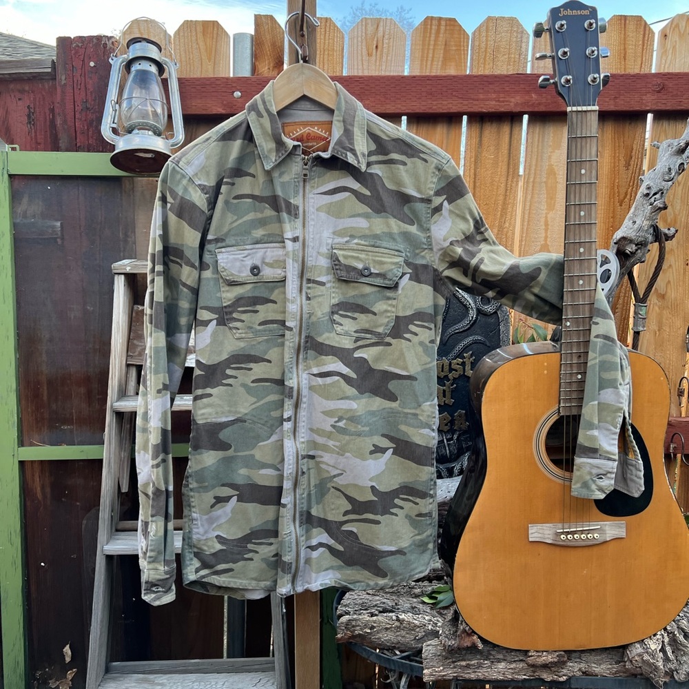 Camouflage Red Camel Zip-Up